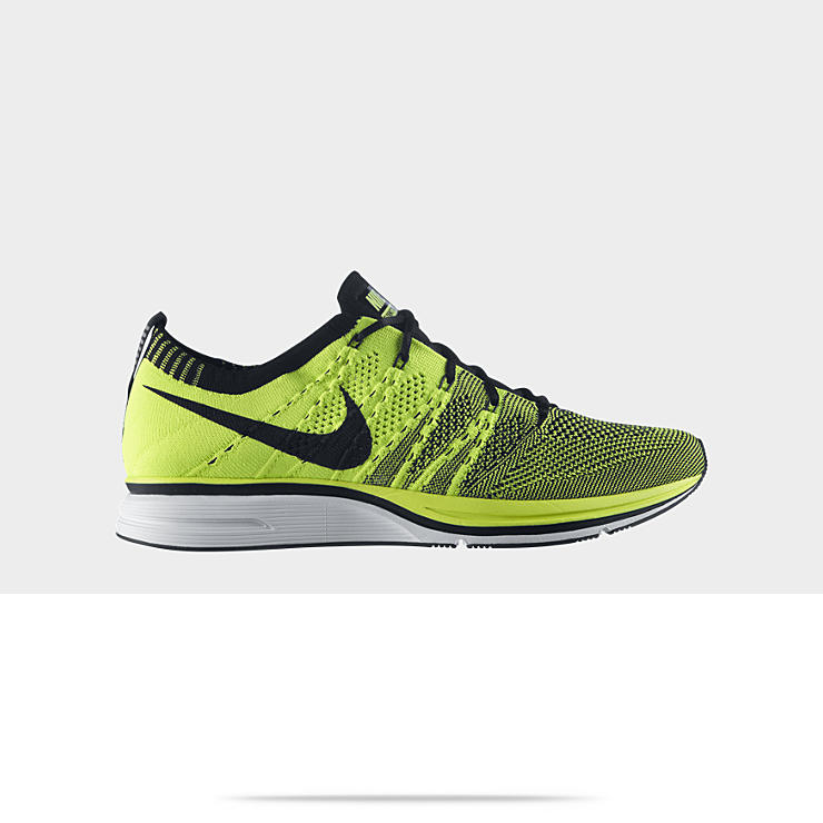 Nike Flyknit Trainer Unisex Running Shoe 532984_700_A