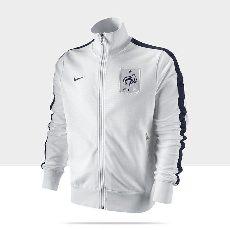  Nike Mens Jackets and Coats.